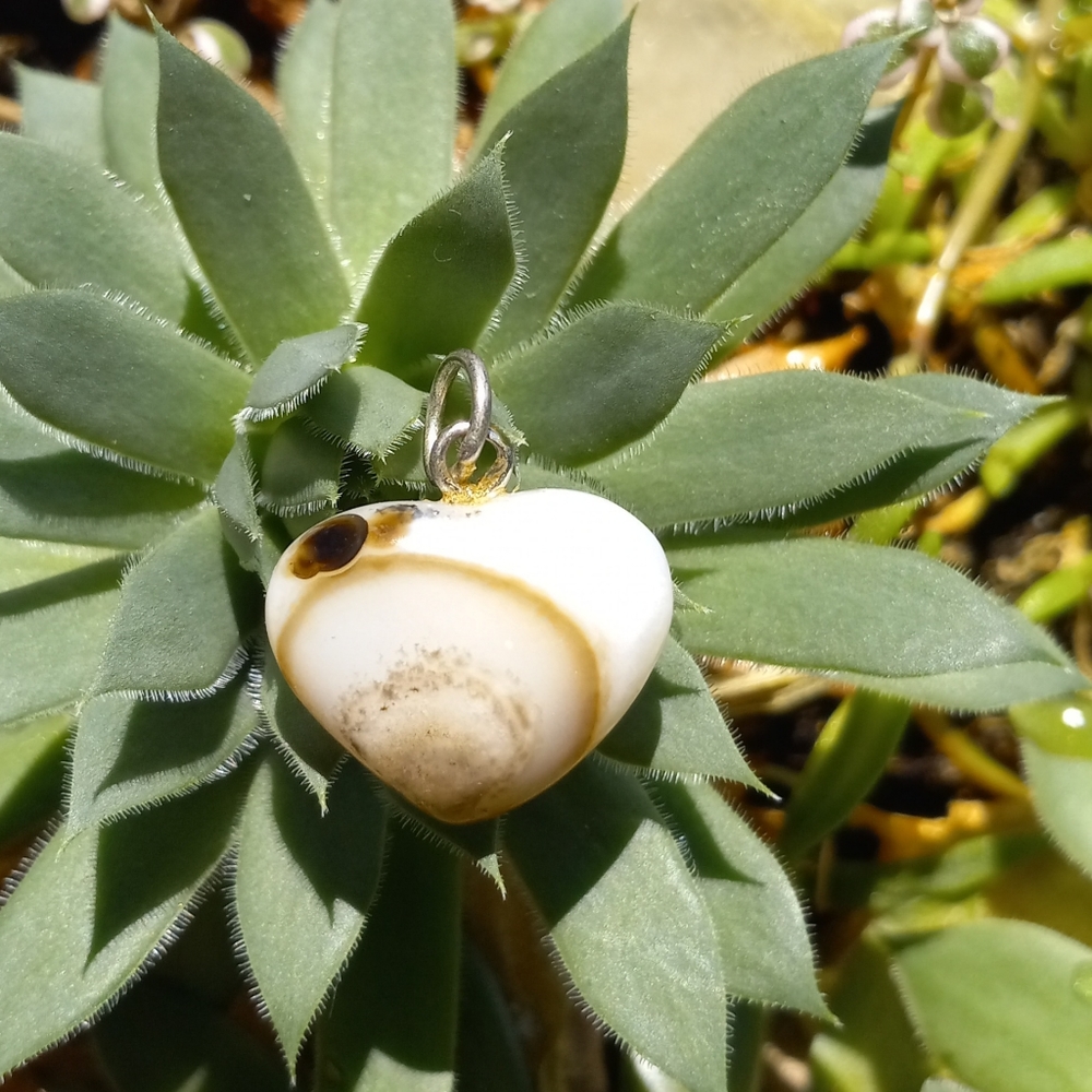 Banded Agate Heart shape pendant